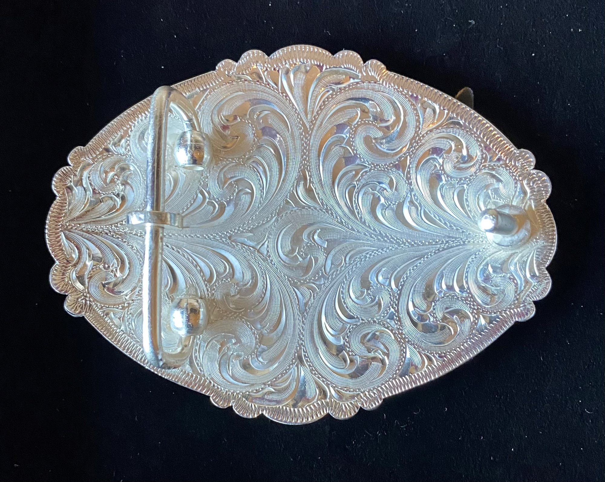 BELT BUCKLE (LARGE): MONTY ROBERTS® LOGO